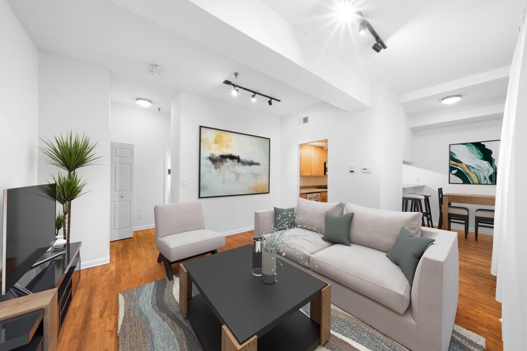 227 Christopher Columbus Dr in Jersey City, NJ - Building Photo