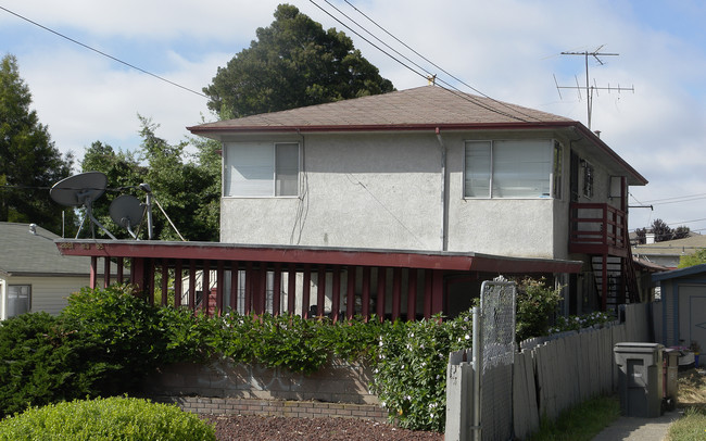 2881-2885 Georgia St in Oakland, CA - Building Photo - Building Photo