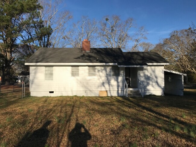 605 Larkspur Rd in Kinston, NC - Building Photo - Building Photo