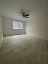 9701 Westview Dr in Coral Springs, FL - Foto de edificio - Building Photo