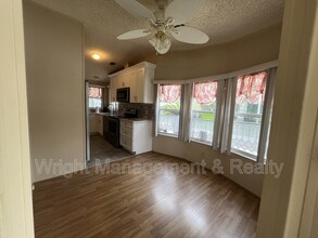 38202 Woodgate Ln in Zephyrhills, FL - Building Photo - Building Photo