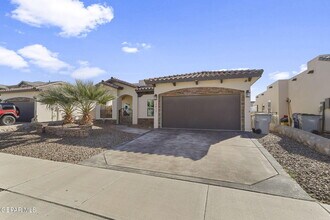 14832 Sunny Land Ave in El Paso, TX - Building Photo - Building Photo