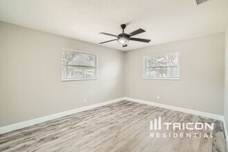 230 Tralee St in Largo, FL - Building Photo - Building Photo