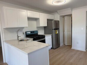 9007 Riverside Pl, Unit 16108 in North Bergen, NJ - Building Photo - Building Photo