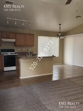 2035 E Calle Sierra Del Manantial in Tucson, AZ - Building Photo - Building Photo