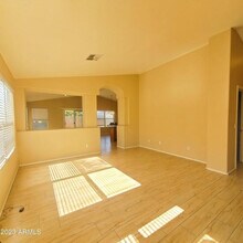 4739 E Desert Wind Dr. in Phoenix, AZ - Building Photo - Building Photo