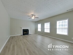 142 Nobility Ln in Mcdonough, GA - Building Photo - Building Photo