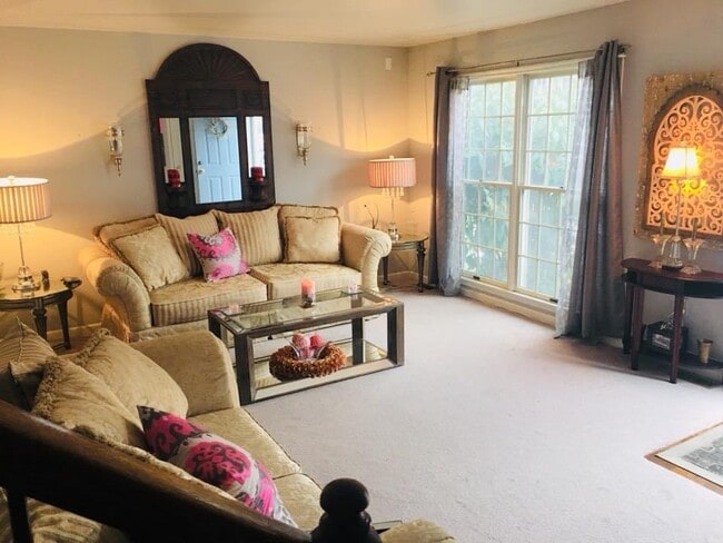 1514 Ravena St, Unit X in Bethlehem, PA - Building Photo - Building Photo