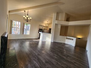 7285 Calabria Ct in San Diego, CA - Building Photo - Building Photo