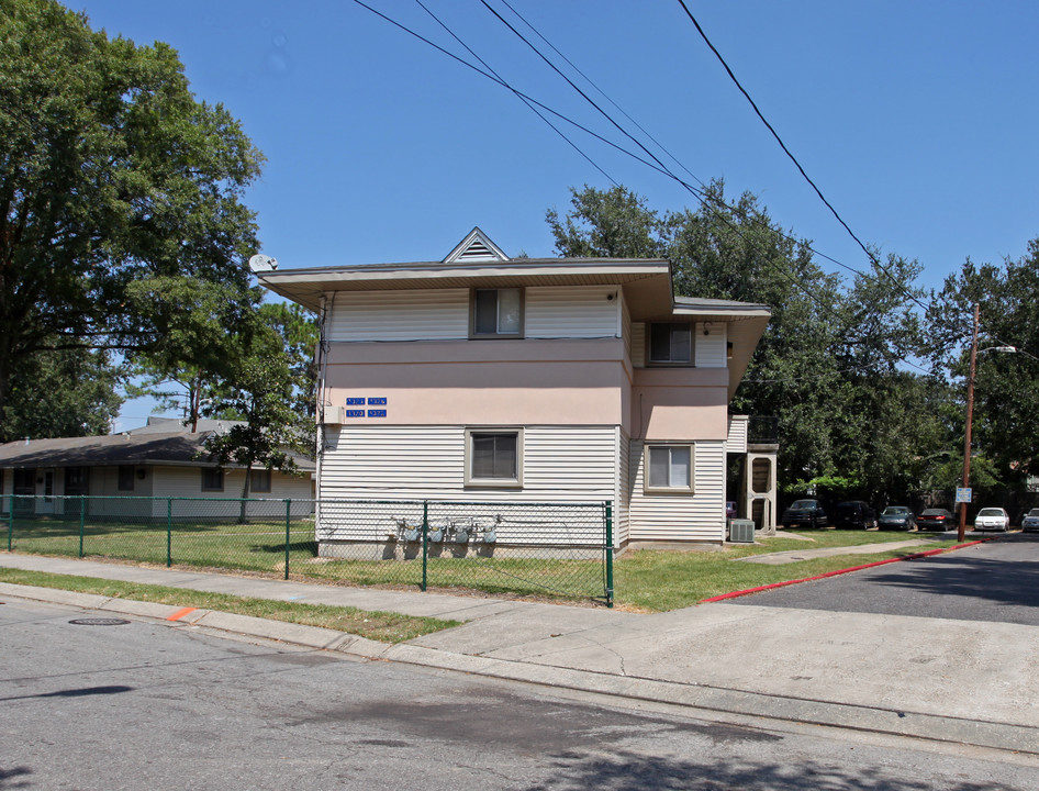 Gilmore Park Apartments in New Orleans, LA - Building Photo