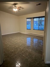 554 Santa Clara St in Merced, CA - Building Photo - Building Photo