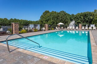 Mallard Cove Apartments in Sanford, NC - Building Photo