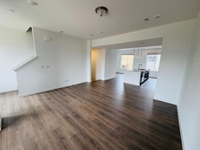 1752 Peak Loop in Broomfield, CO - Building Photo - Building Photo