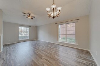 10617 Memphis Dr in Frisco, TX - Building Photo - Building Photo