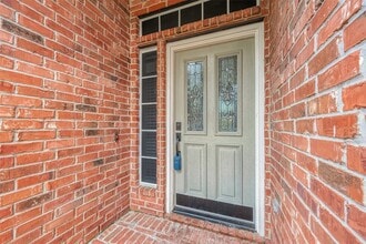 23759 River Pl Dr in Katy, TX - Building Photo - Building Photo