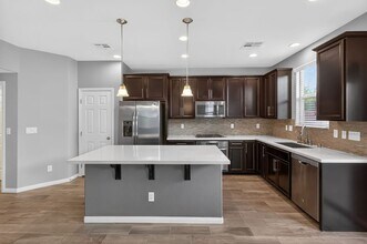 5663 N Balsam St in Las Vegas, NV - Building Photo - Building Photo