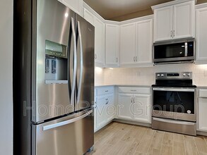 1098 Enbrook Lp in Naples, FL - Building Photo - Building Photo