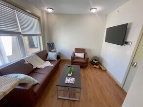 1432 N. Carlisle in Philadelphia, PA - Foto de edificio - Interior Photo