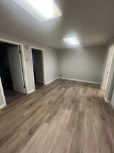 300 Broadway St in Martin, TN - Building Photo - Building Photo