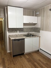 148 Allen St in Springfield, MA - Building Photo - Building Photo