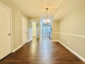 127 Scott Ln in Chapel Hill, NC - Building Photo - Building Photo