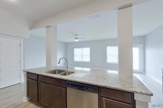 6405 Upchurch Dr in Huntsville, AL - Building Photo - Building Photo