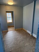 103 N 3rd Ave in Paden City, WV - Building Photo - Building Photo