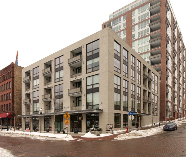 Phoenix on the River in Minneapolis, MN - Building Photo - Building Photo