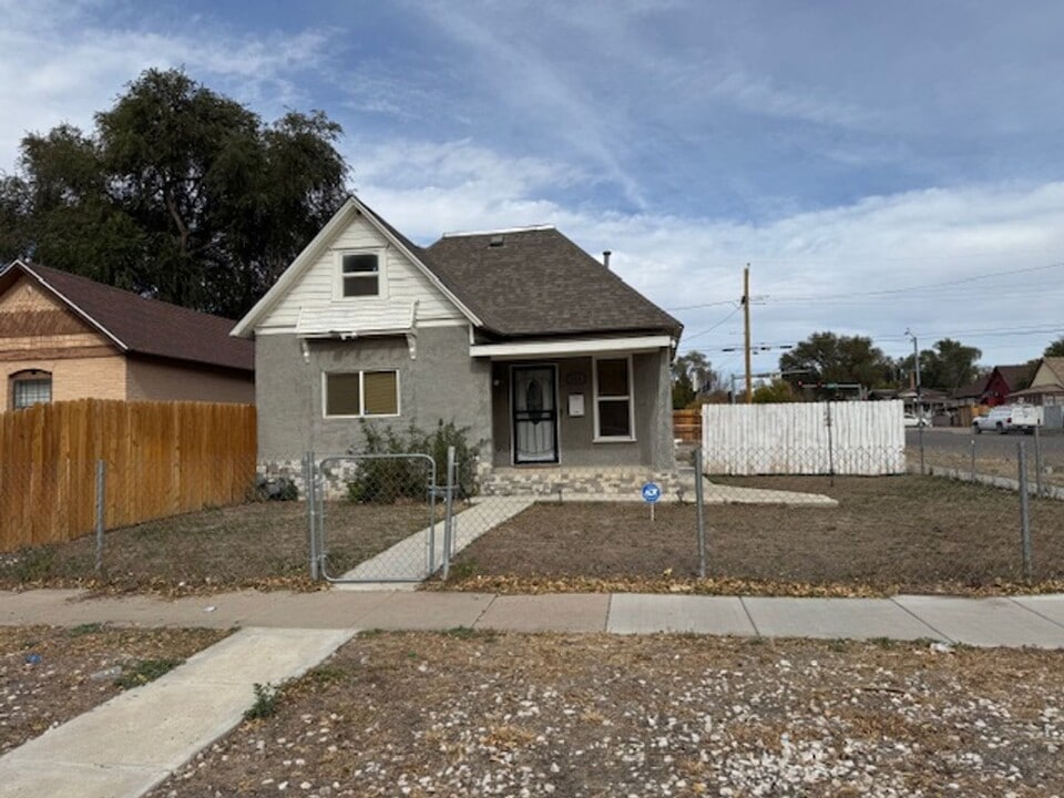 829 E 3rd St in Pueblo, CO - Building Photo