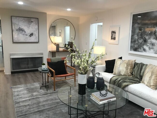 property at 1865 Greenfield Ave