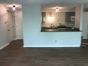 32 Sequoia Ct, Unit 32 in Marlton, NJ - Building Photo - Building Photo