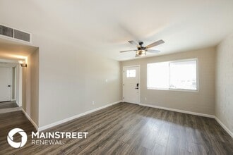 1328 E Christy Dr in Phoenix, AZ - Building Photo - Building Photo