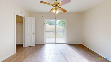 802 Hackberry St in Copperas Cove, TX - Building Photo - Building Photo