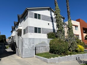 601 N Normandie Ave in Los Angeles, CA - Building Photo - Primary Photo