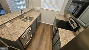 14224 Jib St in Laurel, MD - Foto de edificio - Building Photo