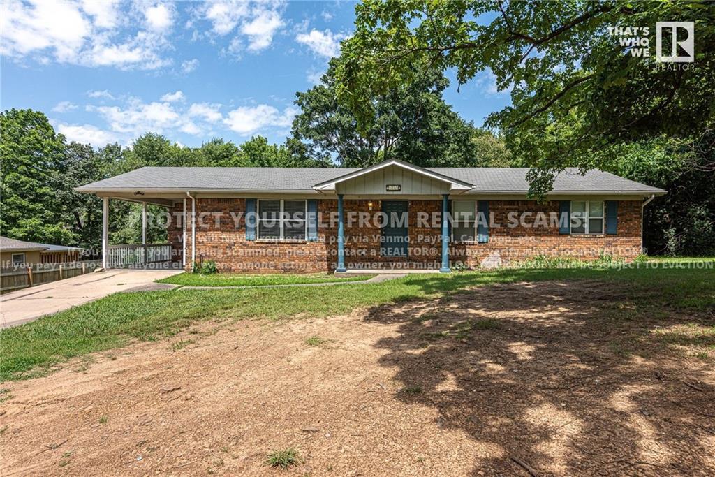 1245 N Mission Blvd in Fayetteville, AR - Building Photo