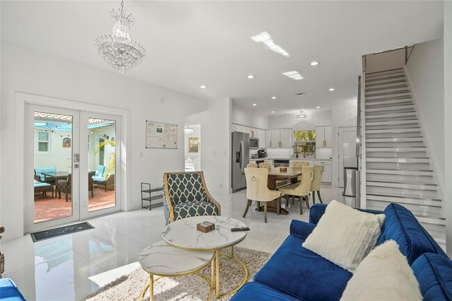 property at 833 SW 17th St