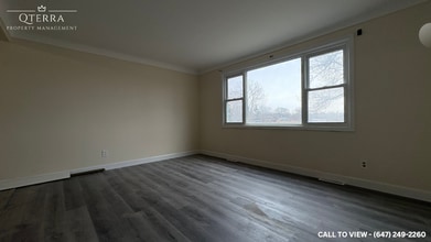 3433 Cattell Dr in Niagara Falls, ON - Building Photo - Building Photo