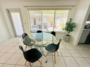 2924 Middle River Dr, Unit 1 in Fort Lauderdale, FL - Foto de edificio - Building Photo