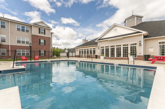 The Reserve at Orono in Orono, ME - Foto de edificio - Building Photo