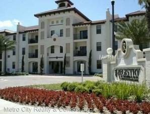 Fractured Condo - 10 Units in Orlando, FL - Building Photo