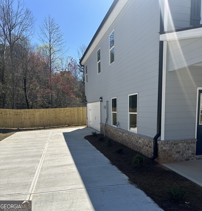 160 Heard Ln in Covington, GA - Building Photo - Building Photo
