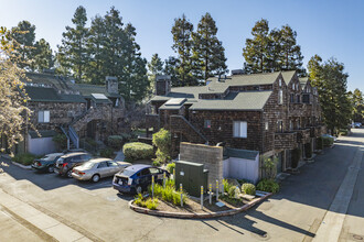 Freemont Terrace in Fremont, CA - Building Photo - Building Photo