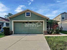 8046 Canterbury Lake Blvd in Tampa, FL - Building Photo