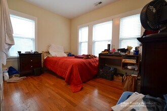 61 Dunboy St, Unit 2 in Boston, MA - Building Photo - Building Photo