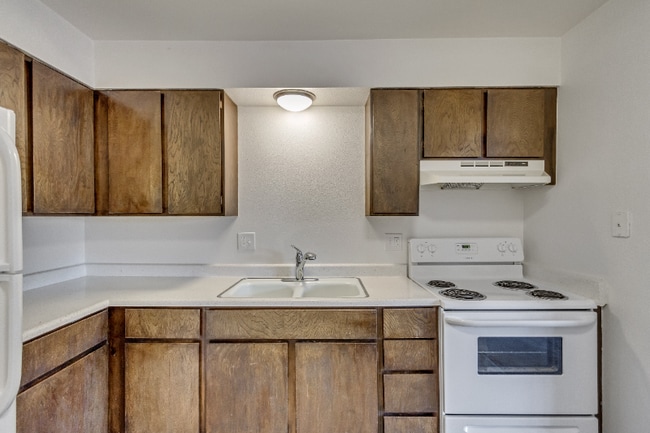 2519 S 300 E, Unit Apt 2 in Salt Lake City, UT - Building Photo - Building Photo