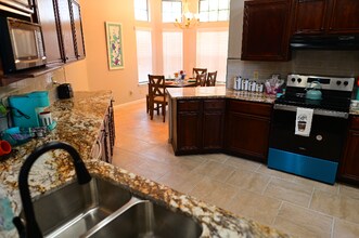 7011 Beech Trail Dr in San Antonio, TX - Building Photo - Building Photo