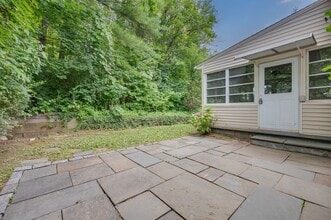 133 Manville Rd in Pleasantville, NY - Building Photo - Building Photo