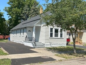 3342 W 48th St in Cleveland, OH - Building Photo - Building Photo