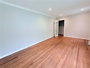 1057 Latham Rd in Decatur, GA - Building Photo - Building Photo